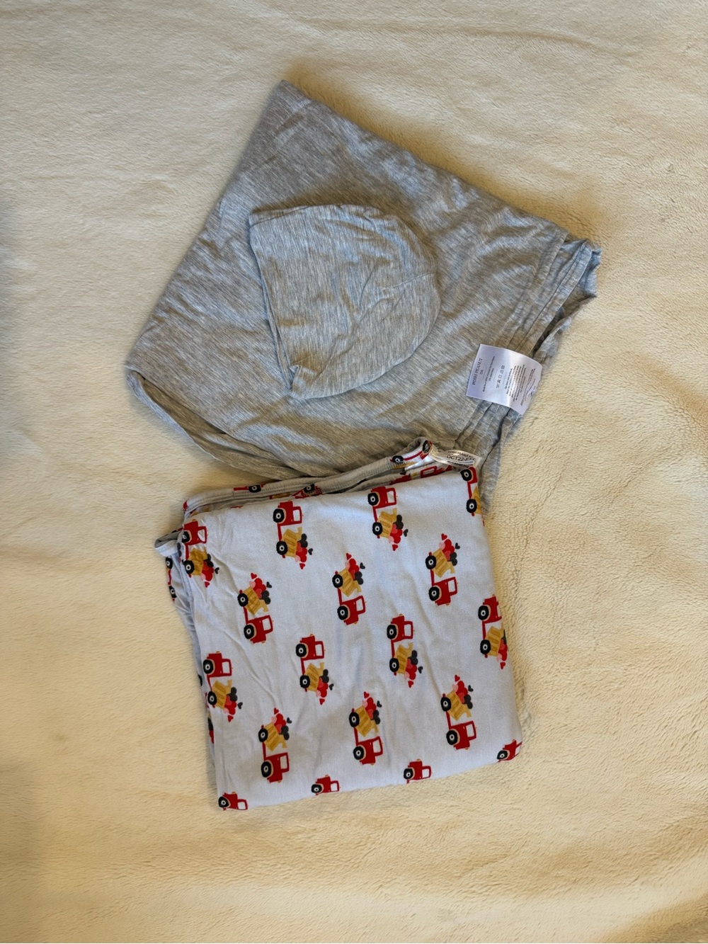 Bundle of Two Posh Peanut Newborn Swaddles